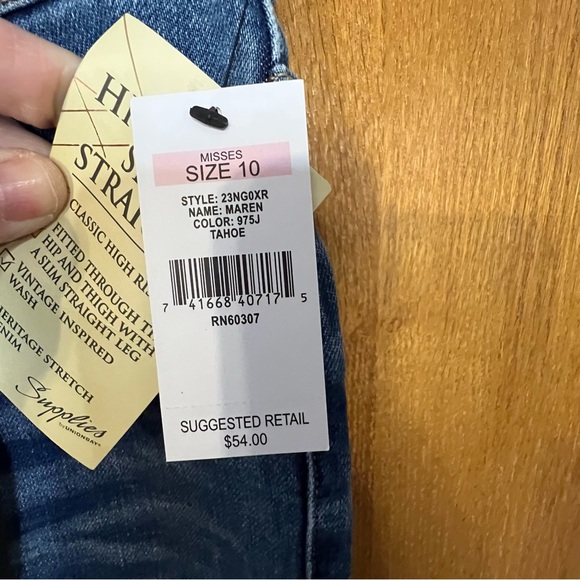 SUPPLIES BY UNION BAY MAREN HI RISE SLIM STRAIGHT LEG JEANS SZ 10 Distressed - Picture 6 of 14